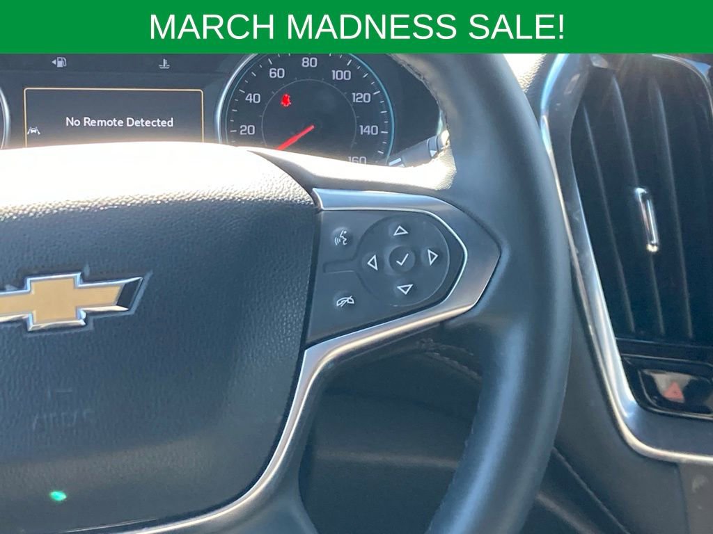 Used 2023 Chevrolet Traverse LT image 13