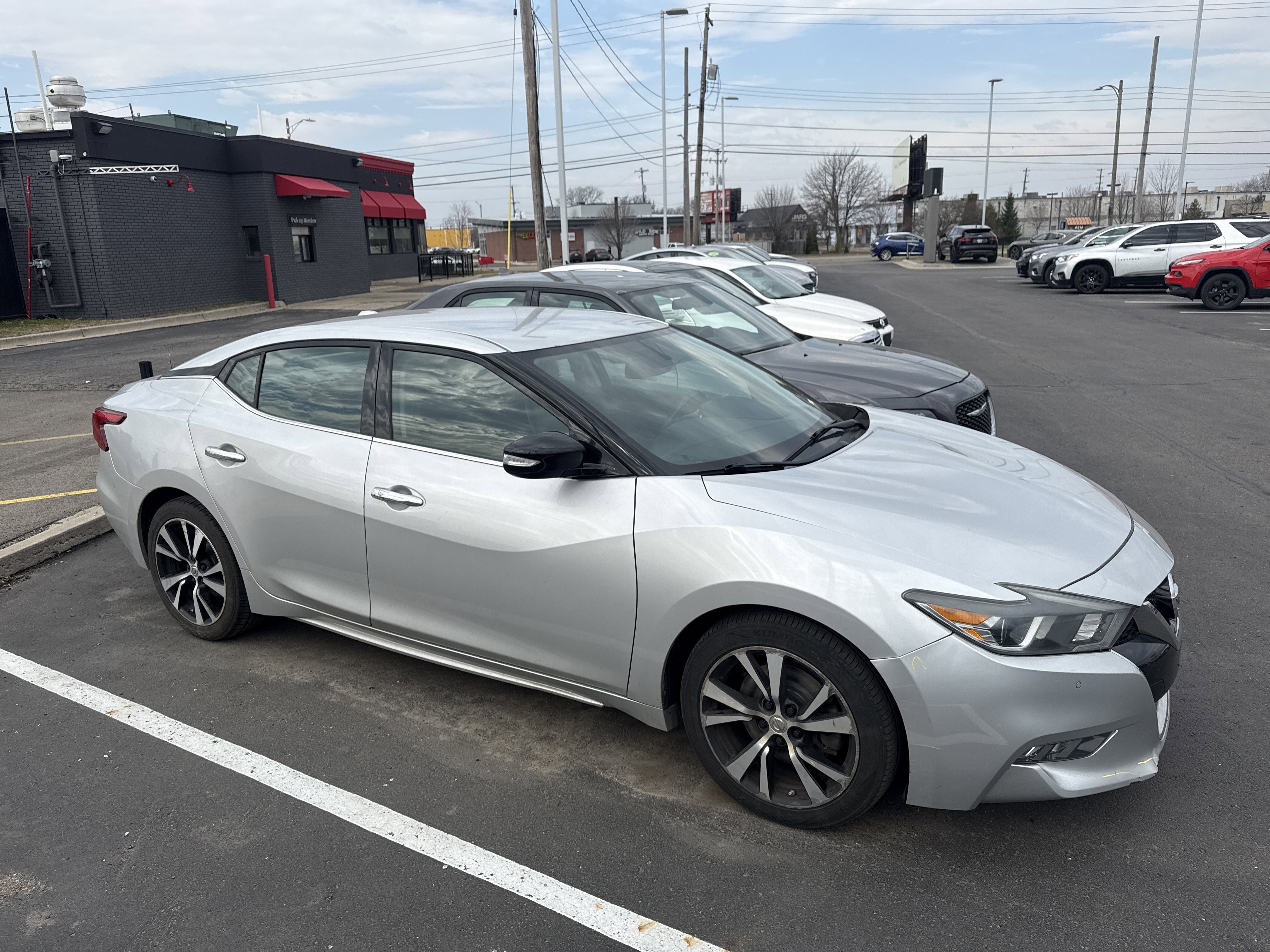 Used 2018 Nissan Maxima 3.5 SV image 4