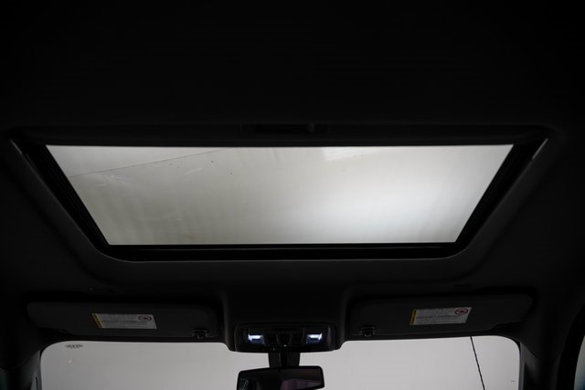 Used 2023 Chevrolet Silverado 2500 LTZ w/ LTZ Convenience Package image 27