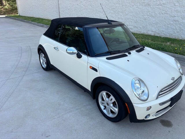 Used 2006 MINI Cooper Convertible image 17