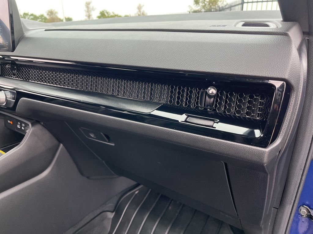 Used 2023 Honda CR-V Sport Touring image 30