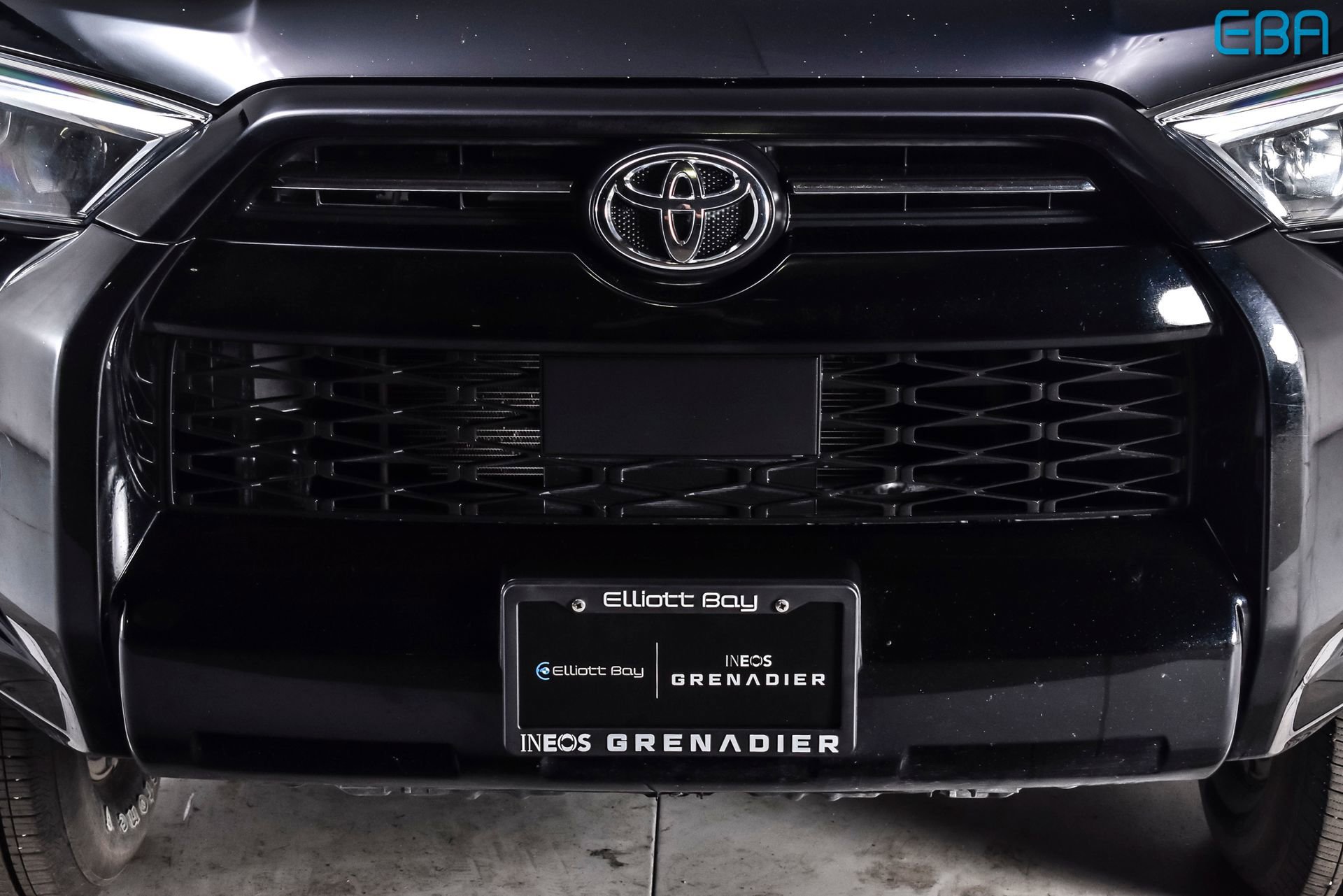 Used 2024 Toyota 4Runner SR5 Premium w/ Moonroof Package AWD/4WD image 9
