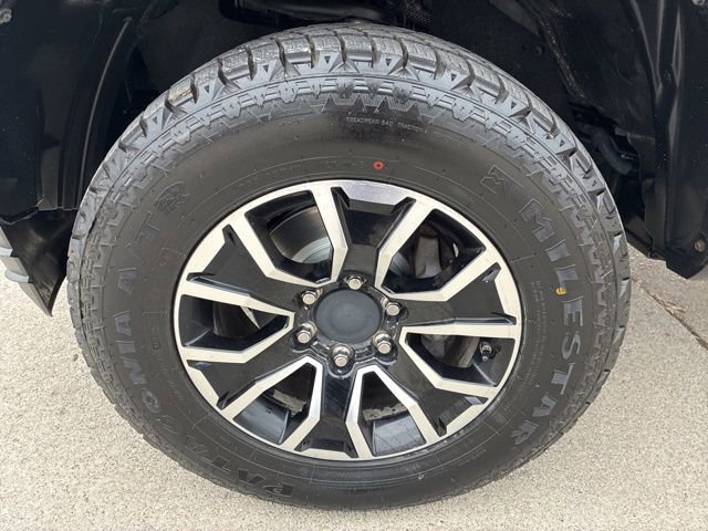 Used 2020 Toyota Tacoma TRD Sport image 16