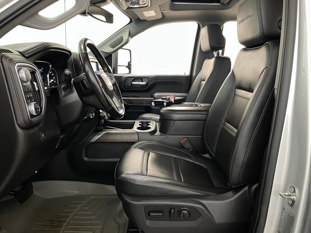 Certified 2022 GMC Sierra 2500 Denali AWD/4WD image 9