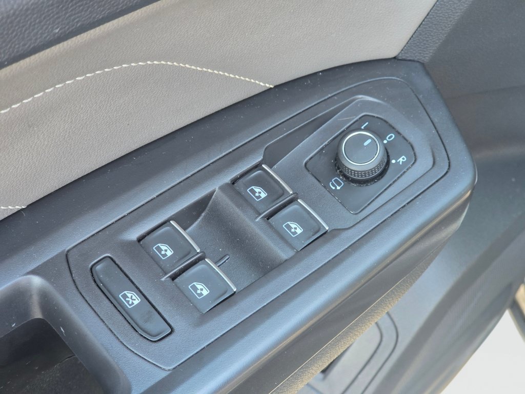 Used 2022 Volkswagen Atlas SEL Premium AWD/4WD image 39