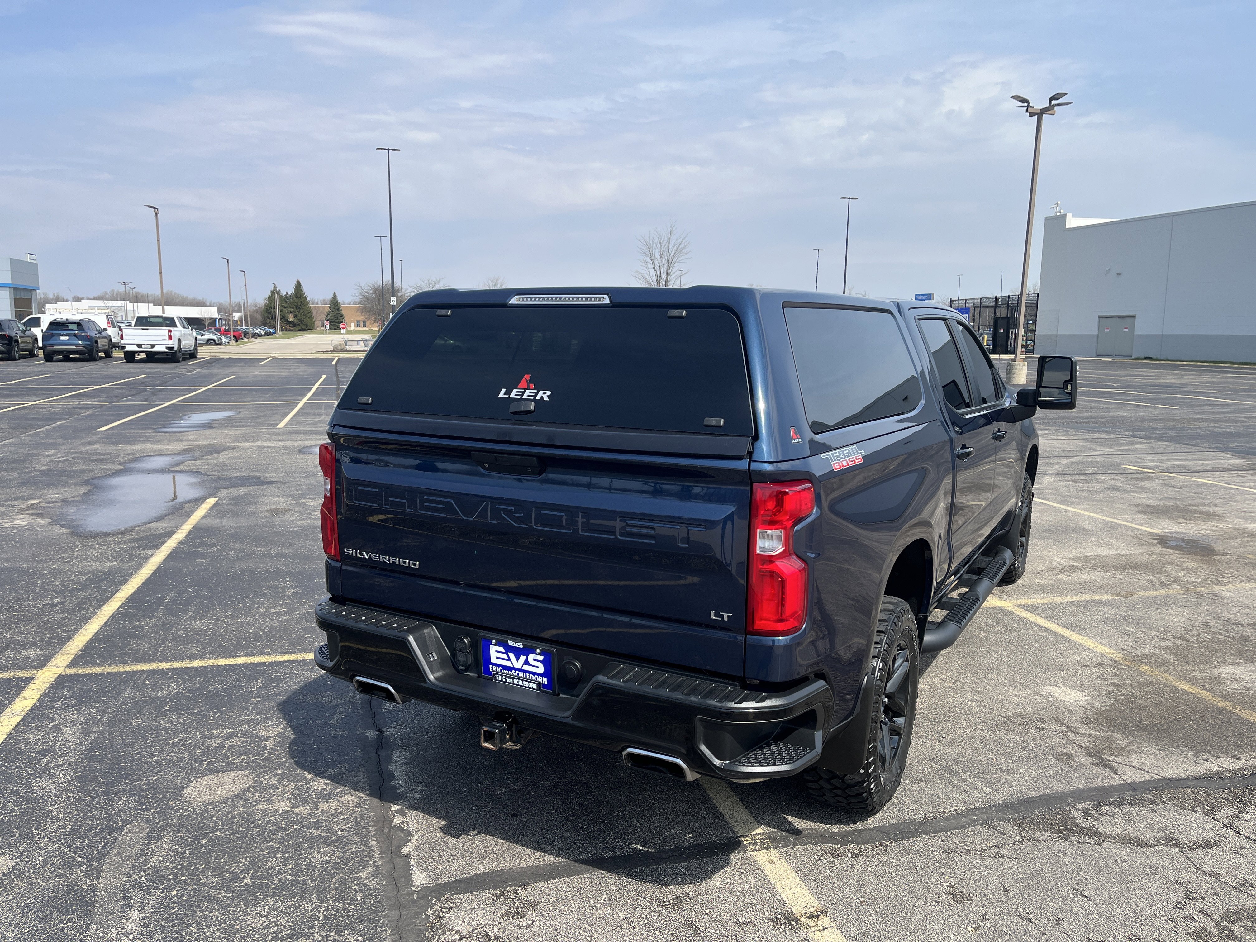 Used 2020 Chevrolet Silverado 1500 LT Trail Boss image 6