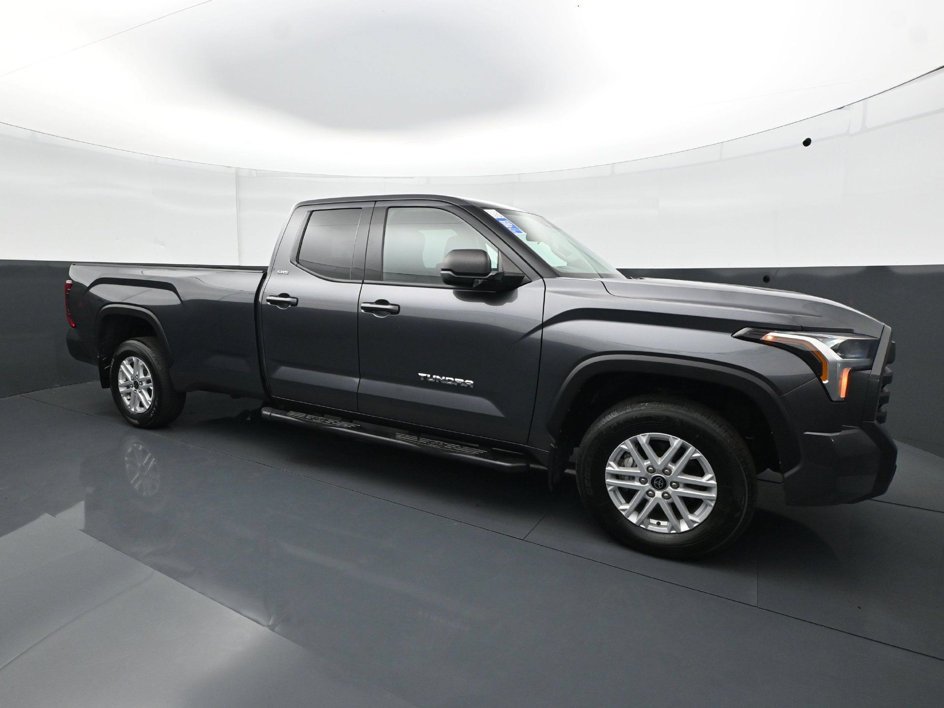 Used 2023 Toyota Tundra SR5 AWD/4WD image 9