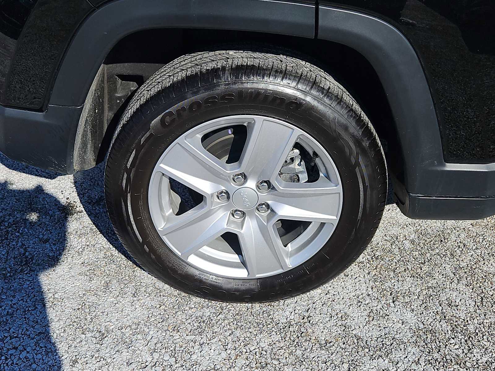Used 2022 Jeep Compass Latitude w/ Convenience Group AWD/4WD image 9