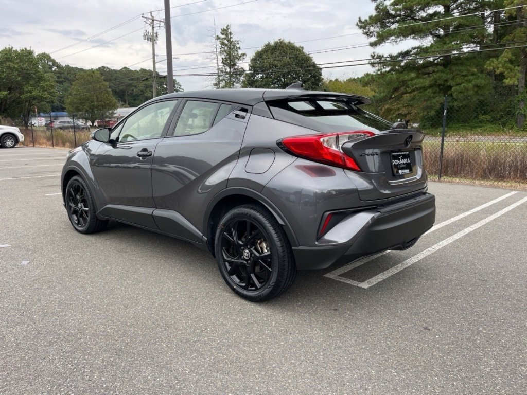 Used 2022 Toyota C-HR Nightshade image 10