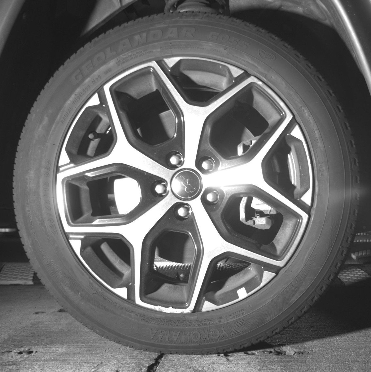 Used 2025 Jeep Compass Limited image 13