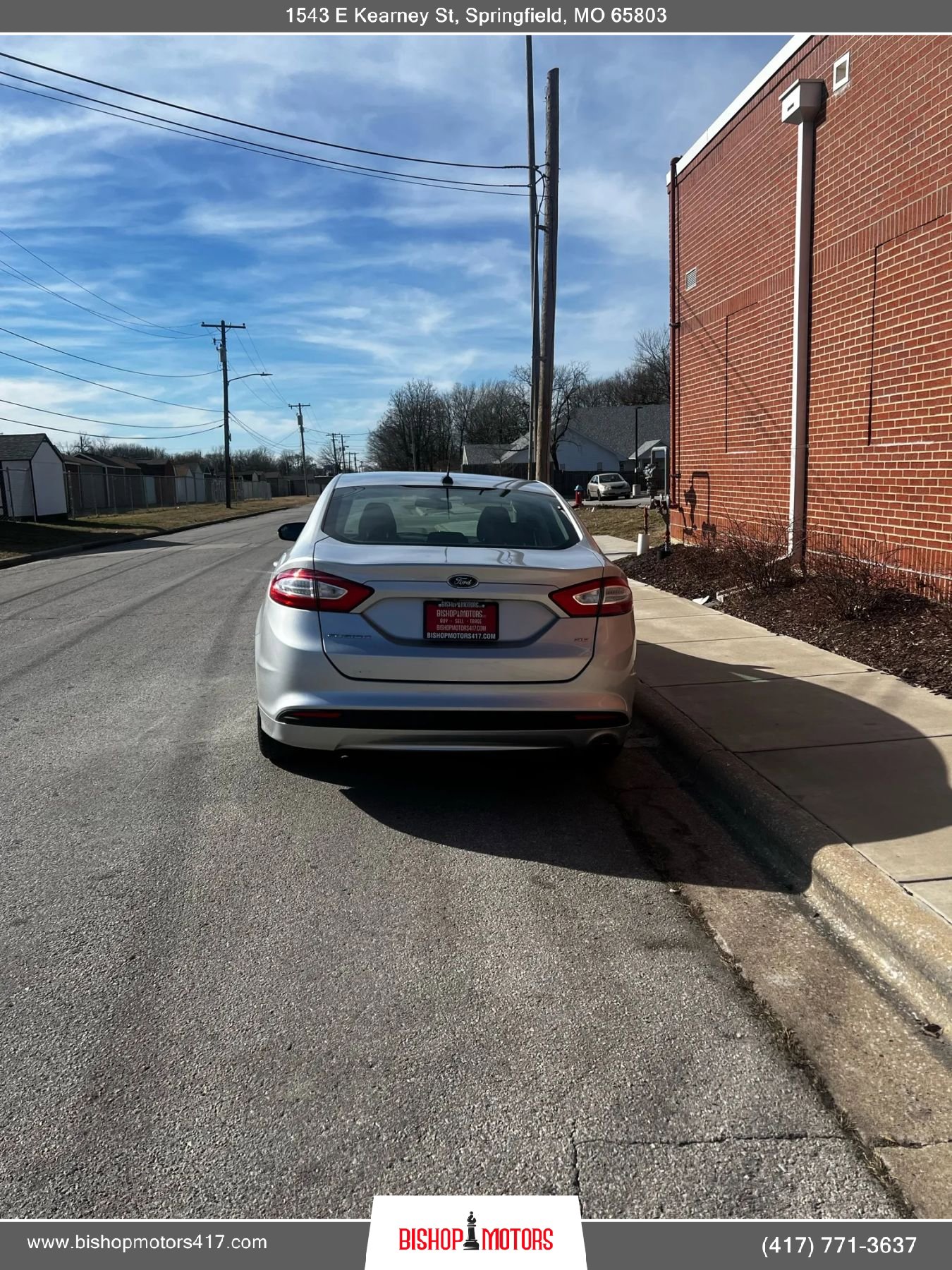 Used 2016 Ford Fusion SE image 4