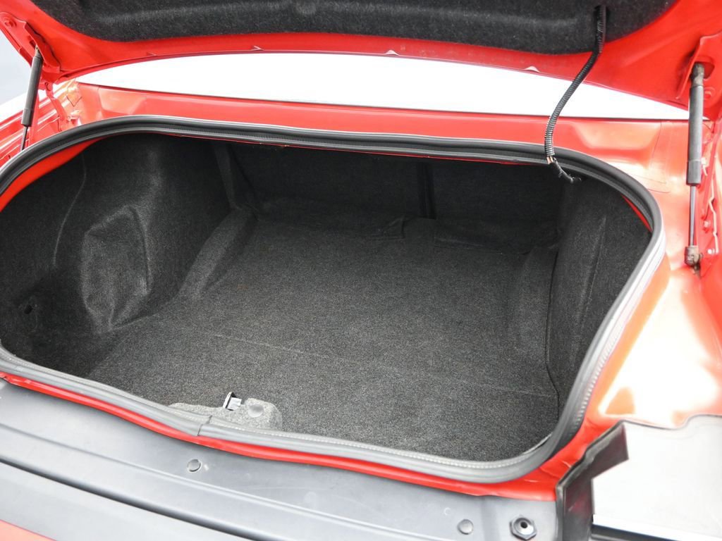 Used 2015 Dodge Challenger R/T w/ Quick Order Package 28B R/T image 26