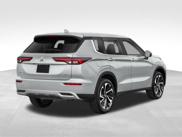 Used 2023 Mitsubishi Outlander SE FWD image 5