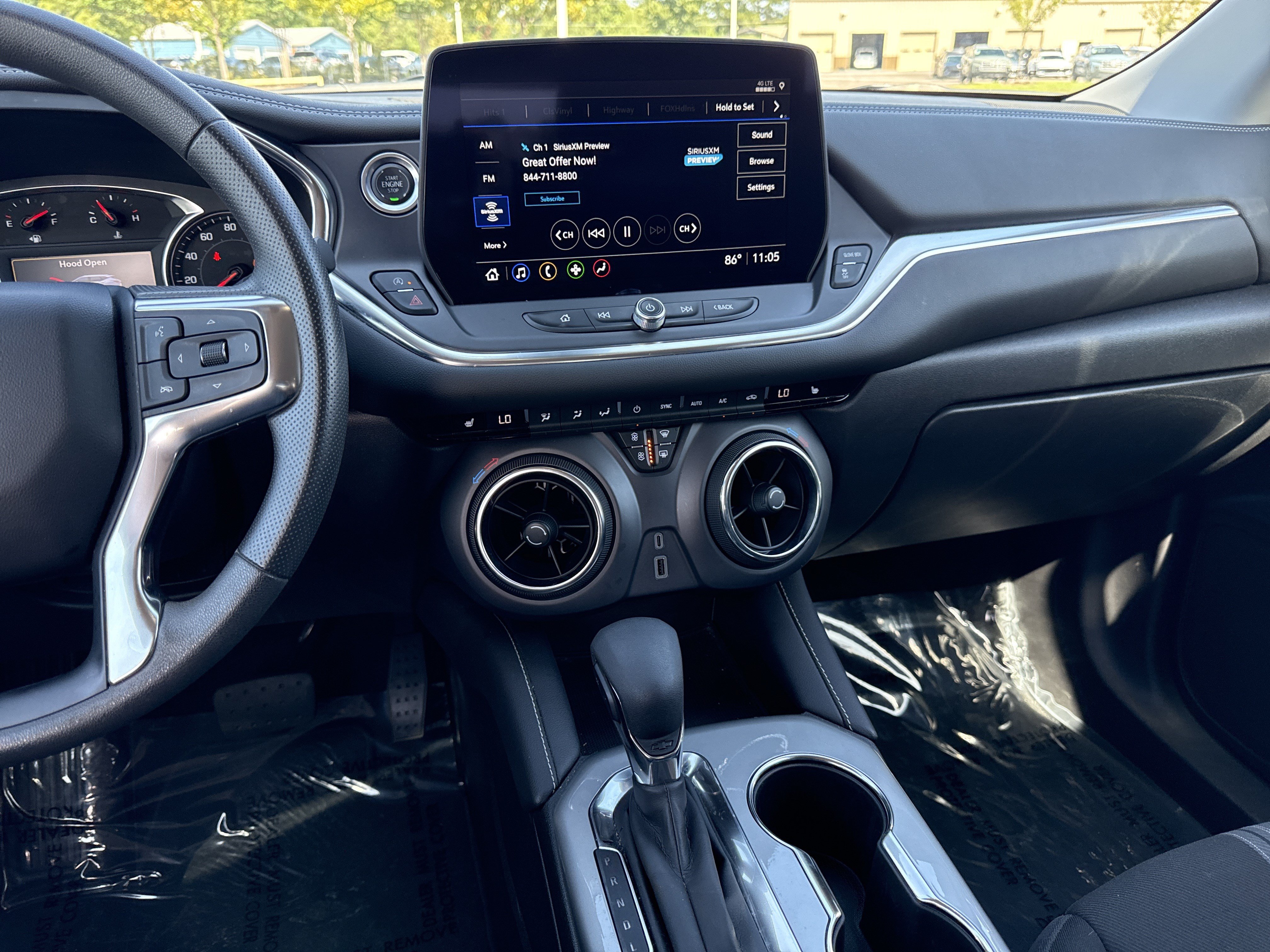 Used 2025 Chevrolet Blazer LT AWD/4WD image 28