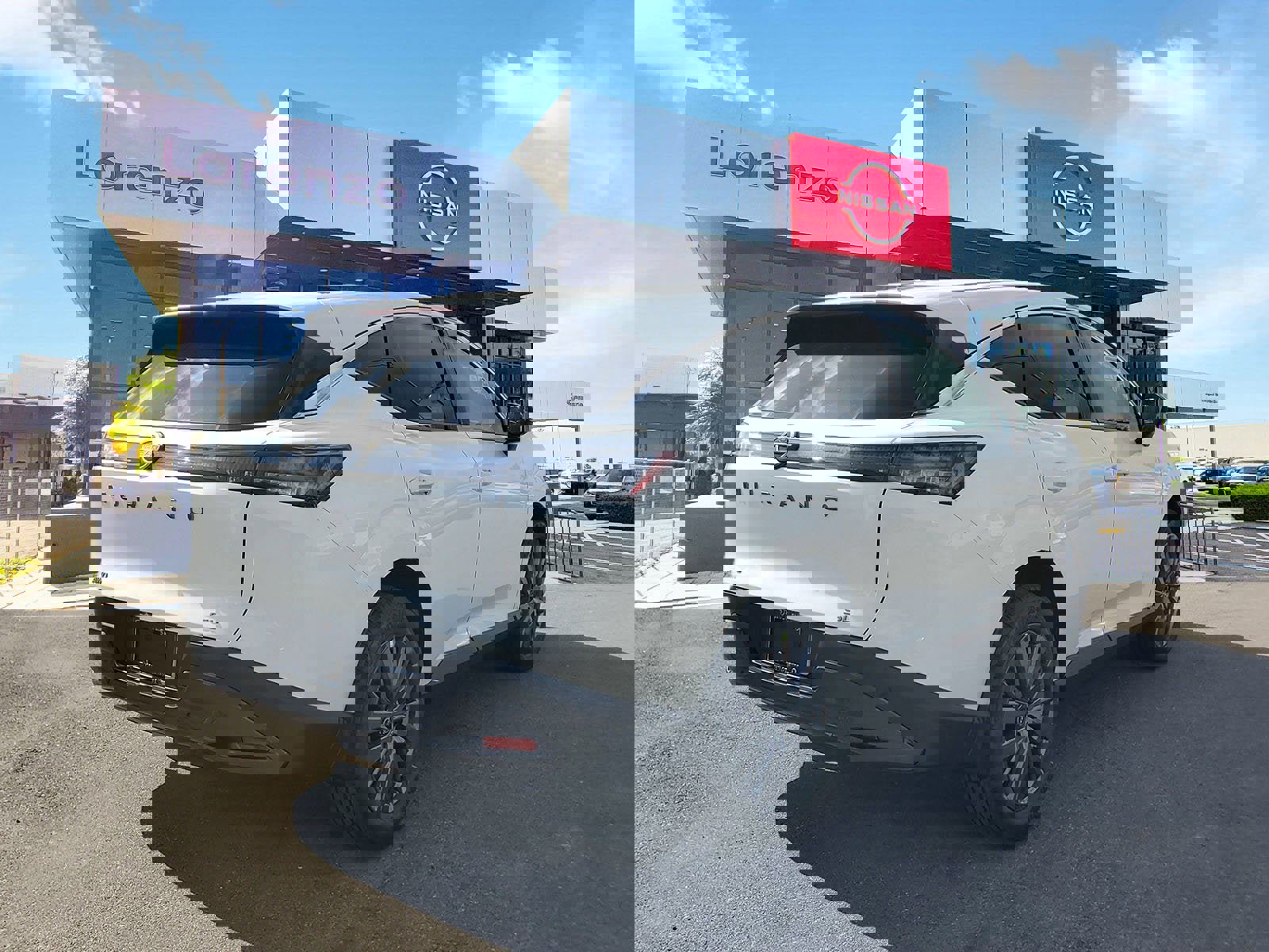 New 2026 Nissan Murano SL image 4