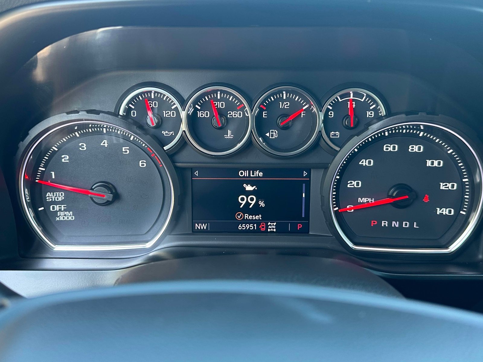 Used 2021 Chevrolet Silverado 1500 LT Trail Boss w/ Convenience Package II image 19