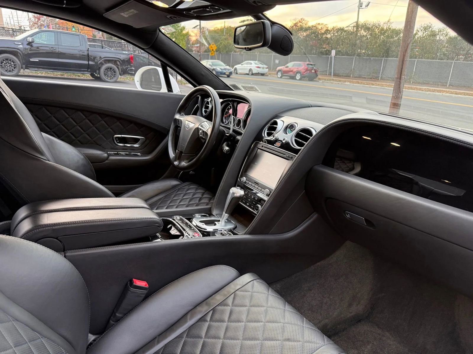 Used 2017 Bentley Continental GT image 14