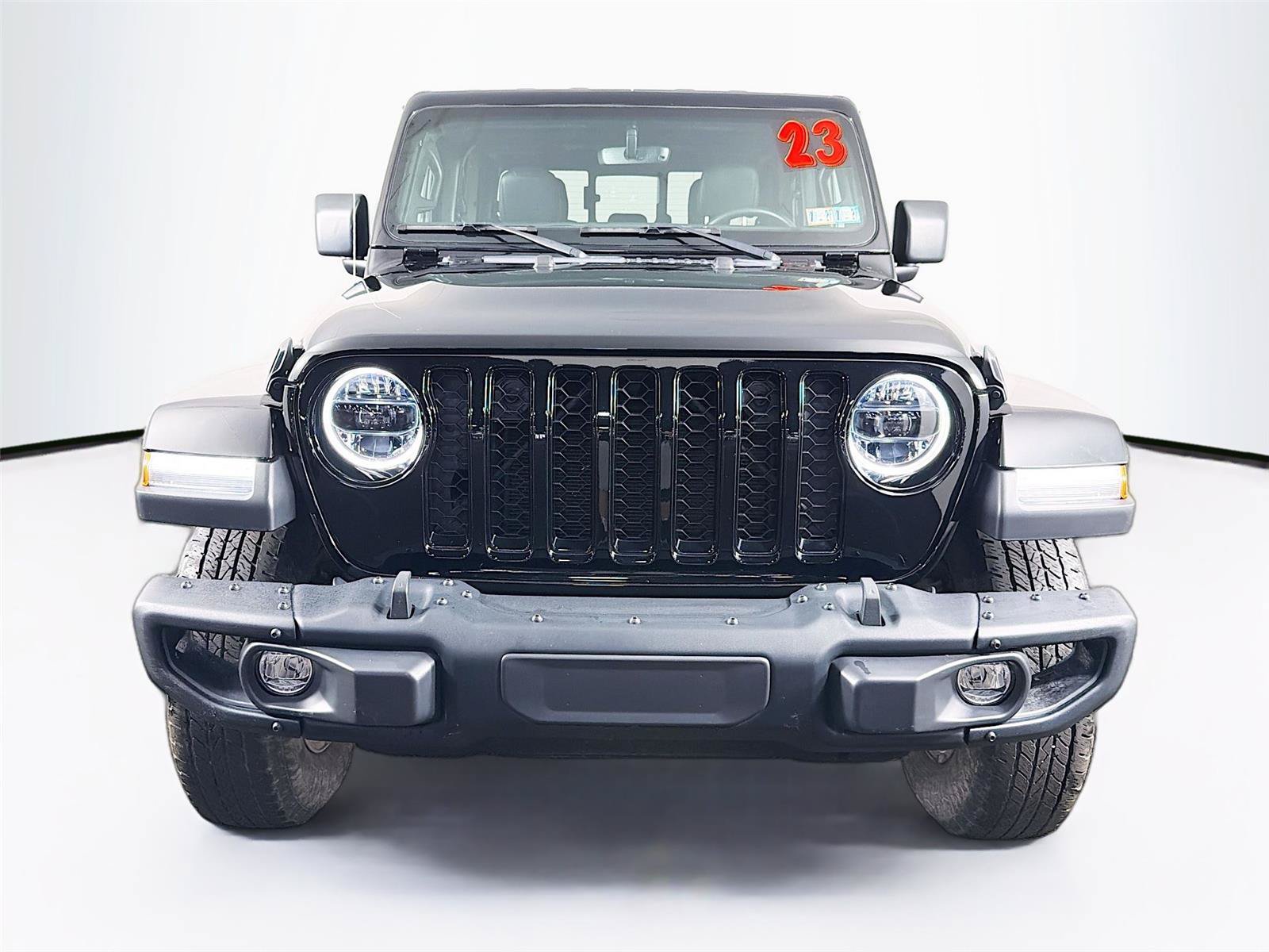 Used 2023 Jeep Gladiator Sport AWD/4WD image 6
