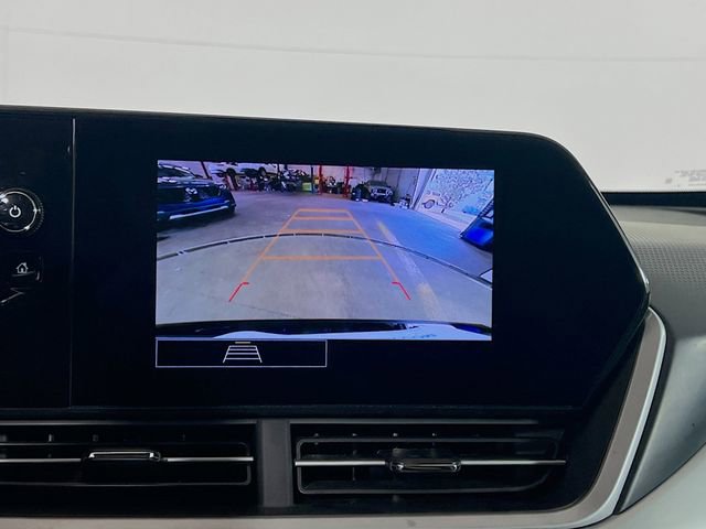 Used 2025 Chevrolet Trax LS FWD image 13