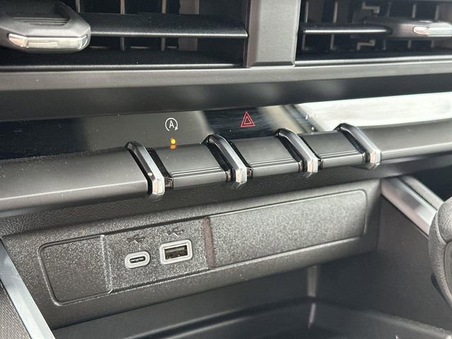 Used 2026 Chevrolet Colorado Trail Boss image 37