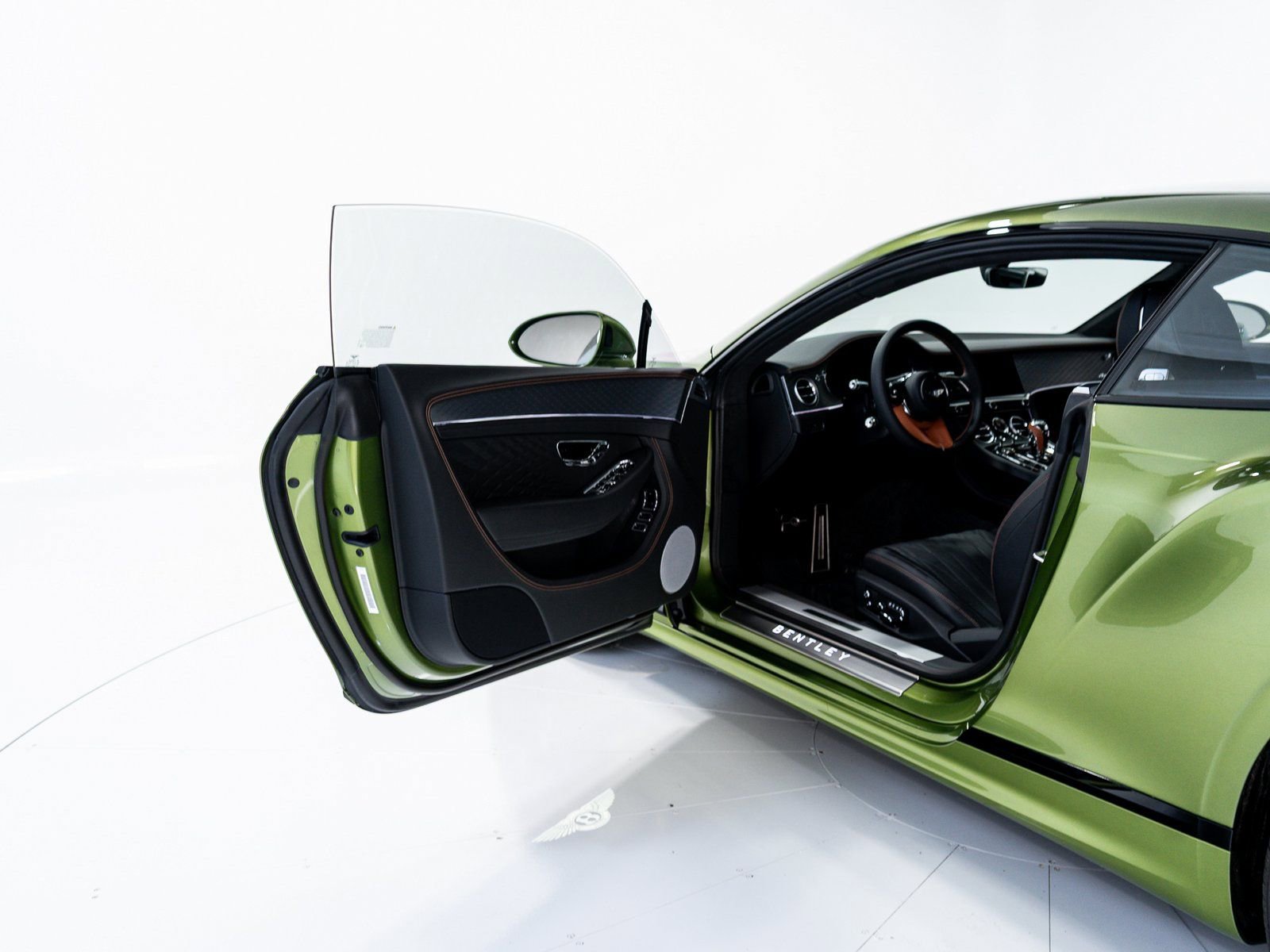 New 2026 Bentley Continental GT image 9