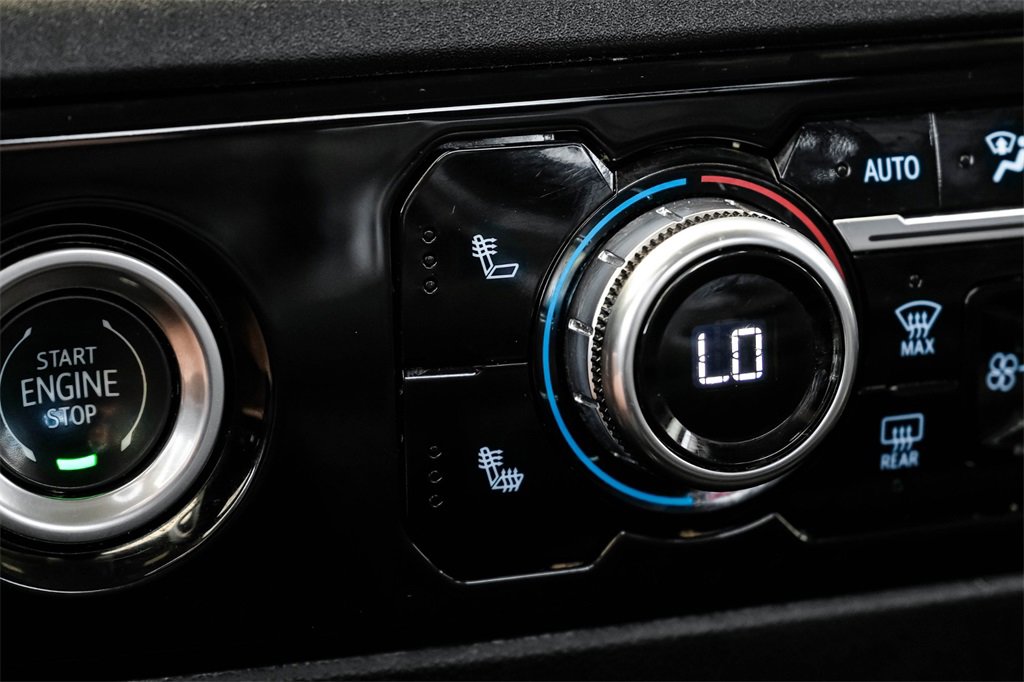 Used 2023 GMC Sierra 1500 Elevation image 20