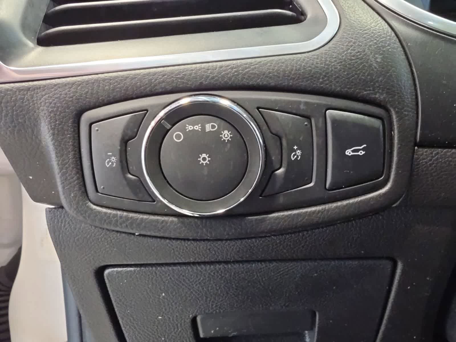 Used 2016 Ford Edge Sport w/ Equipment Group 401A AWD/4WD image 22