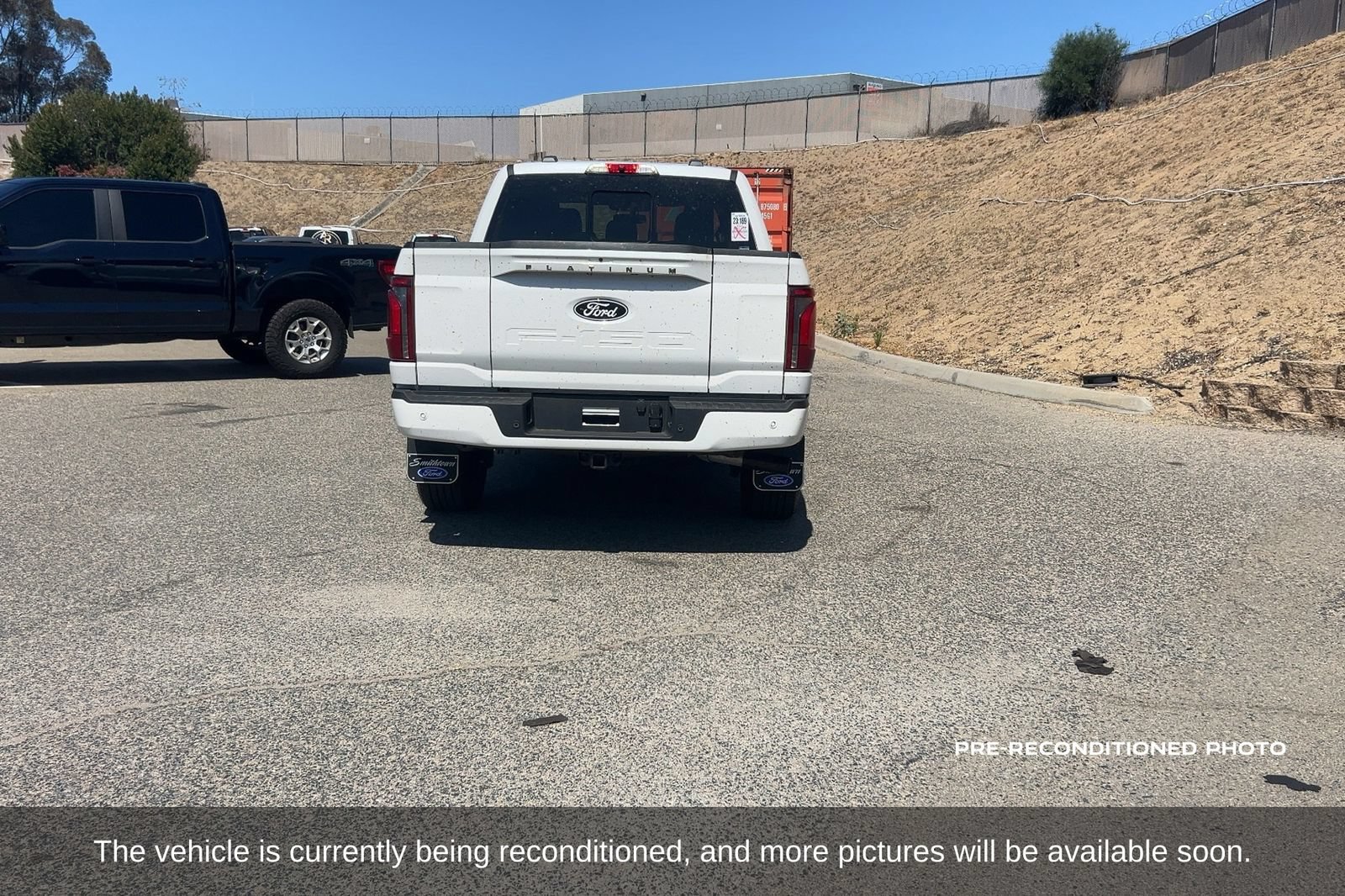 Used 2025 Ford F150 Platinum AWD/4WD image 7