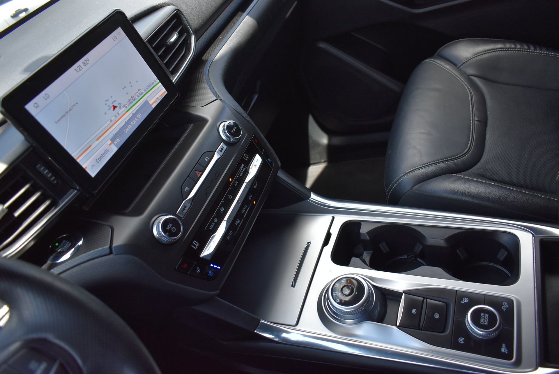Used 2020 Ford Explorer ST AWD/4WD image 29
