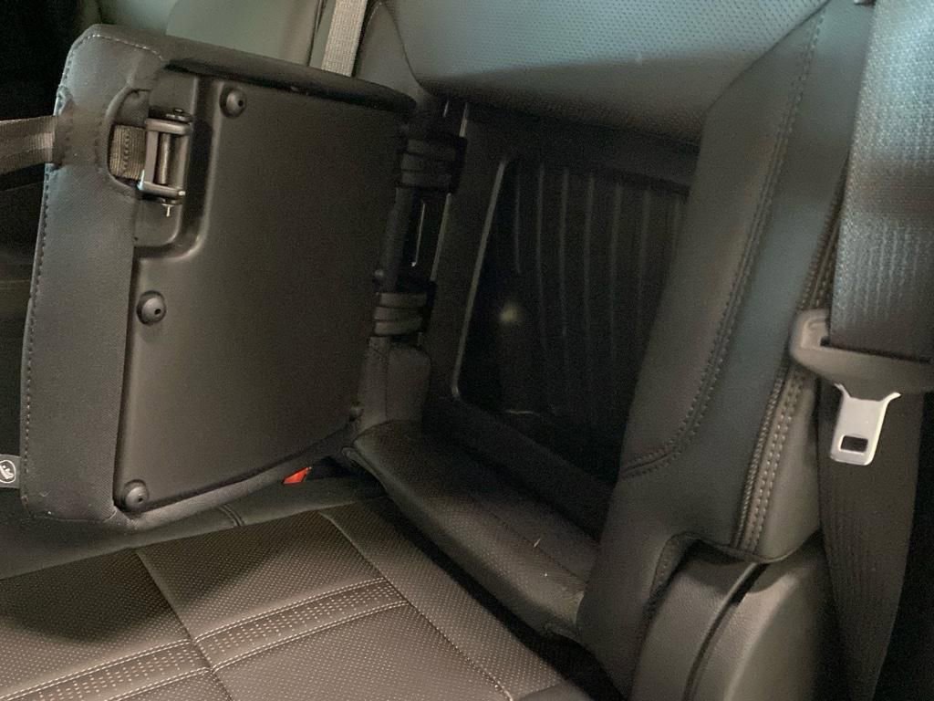 Used 2023 Chevrolet Silverado 1500 High Country w/ High Country Premium Package image 16