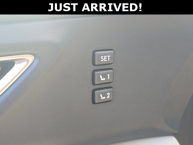 Used 2023 Subaru Ascent Limited w/ Technology Package image 18