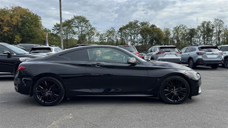 Used 2017 INFINITI Q60 3.0t AWD/4WD image 5