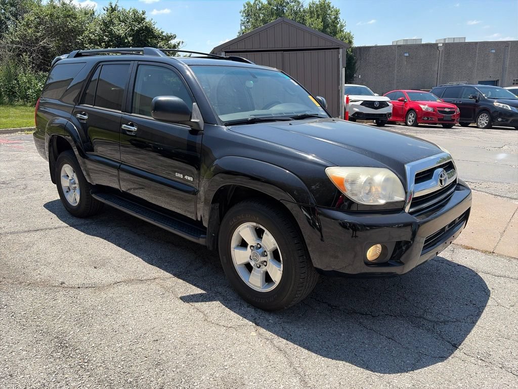 Used 2006 Toyota 4Runner SR5 AWD/4WD image 3