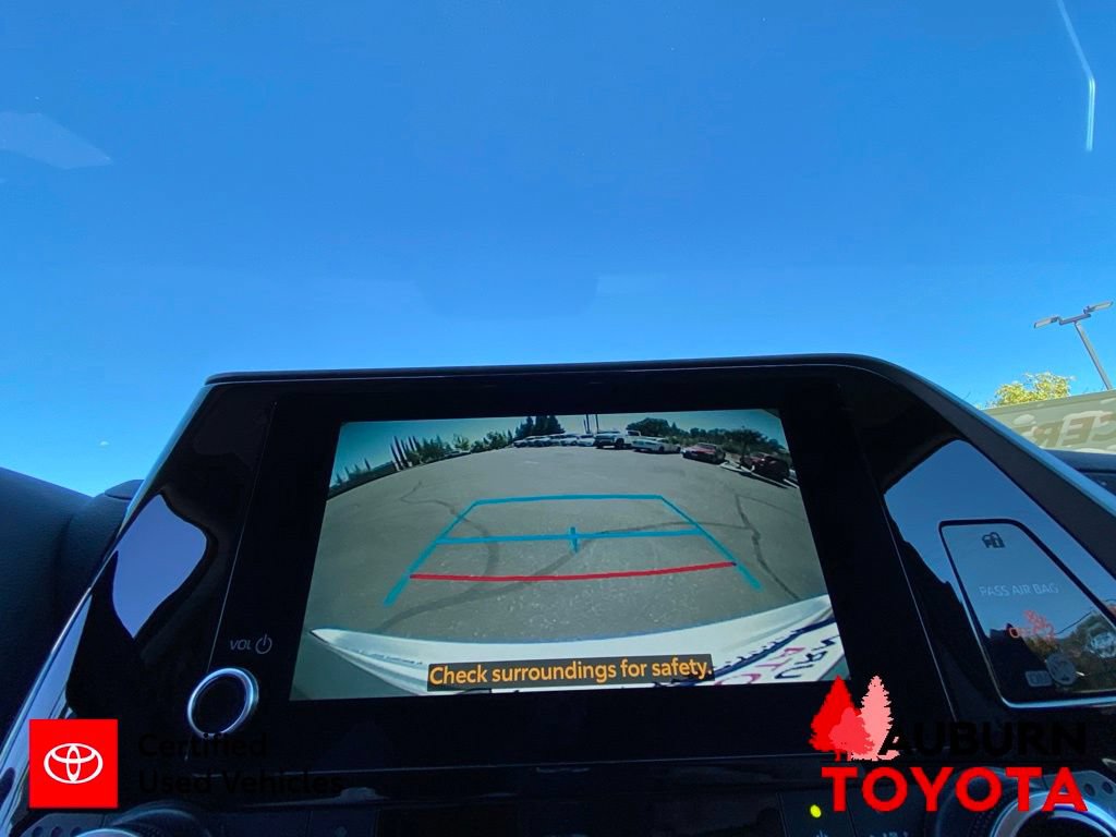 Certified 2024 Toyota Highlander XLE AWD/4WD image 49