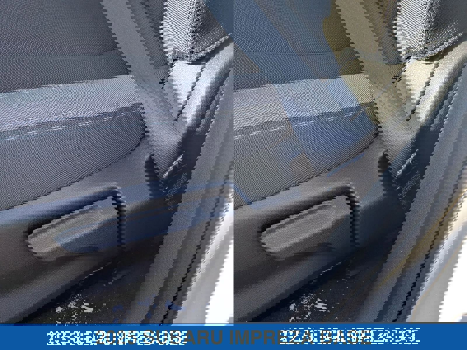 Certified 2025 Subaru Impreza 2.0i image 27