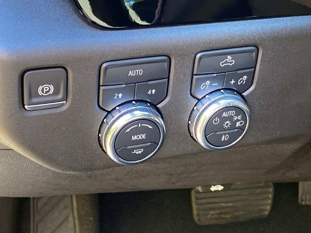 Used 2025 GMC Sierra 1500 Elevation AWD/4WD image 16
