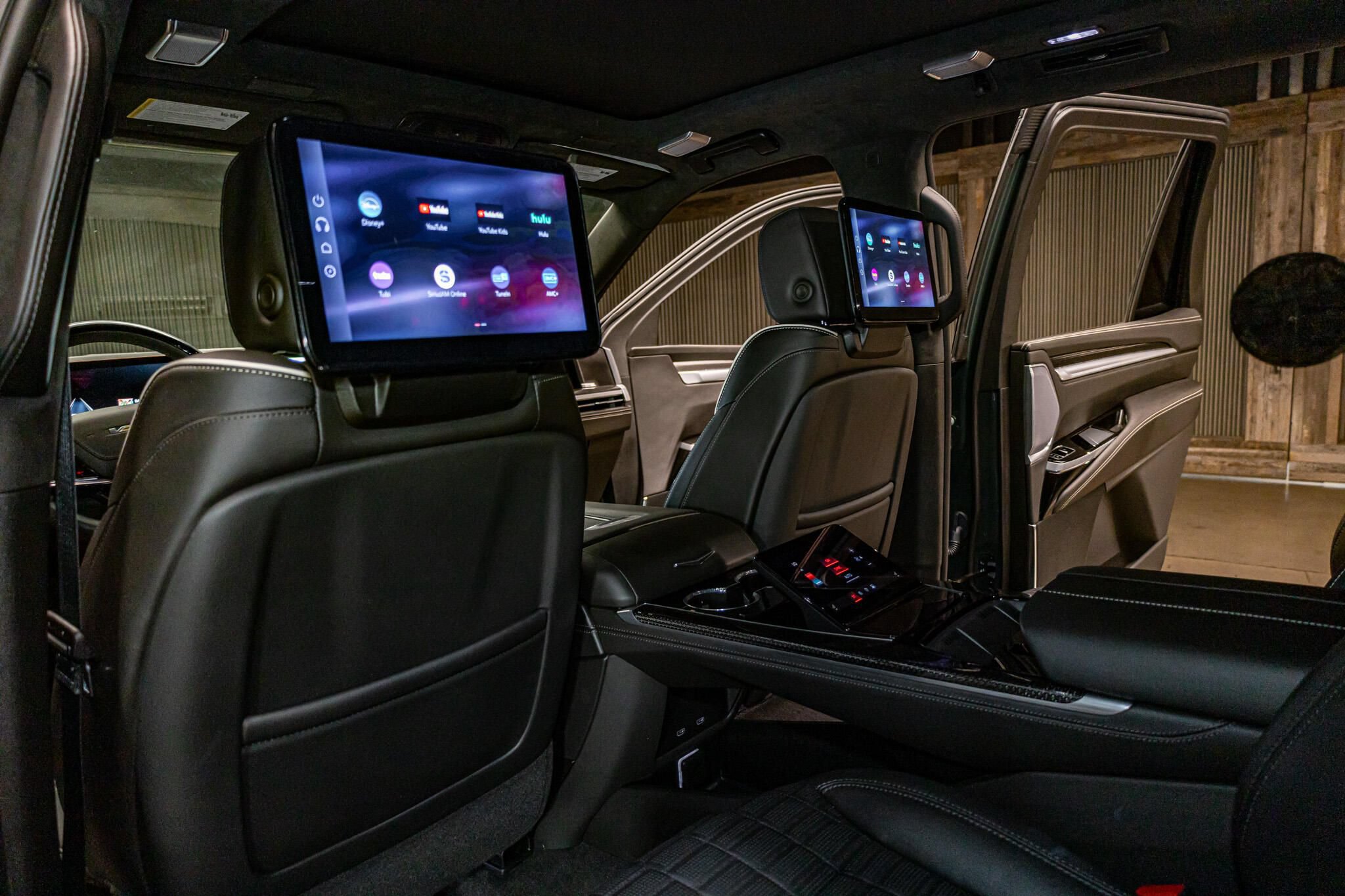 Used 2026 Cadillac Escalade V AWD/4WD image 34