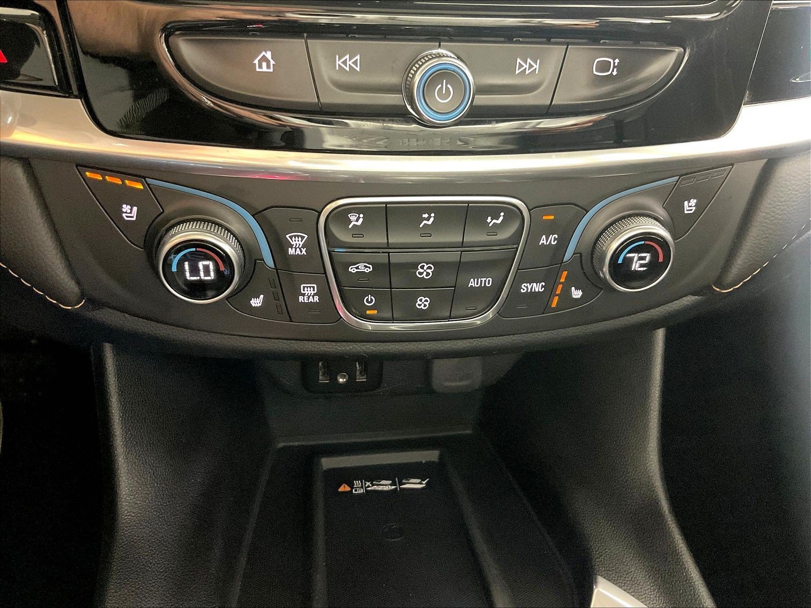 Used 2019 Chevrolet Traverse Premier w/ Redline Edition AWD/4WD image 37