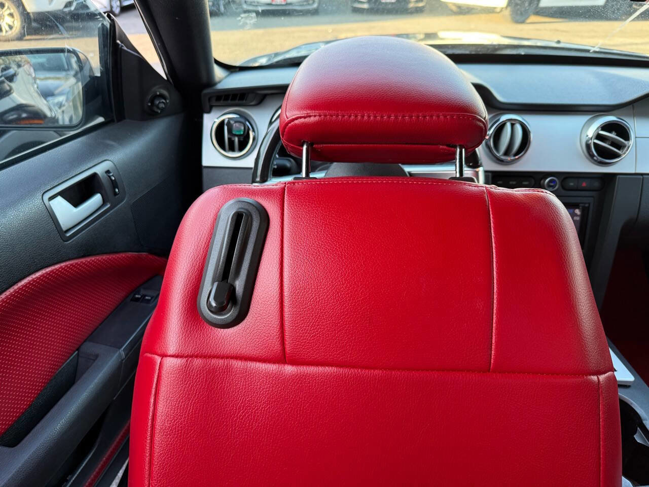 Used 2006 Ford Mustang GT Premium RWD image 51