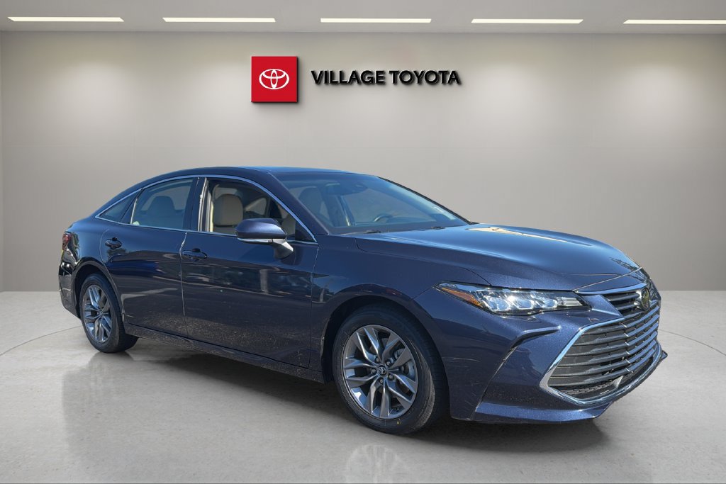 Certified 2019 Toyota Avalon XLE w/ Moonroof Package FWD image 7