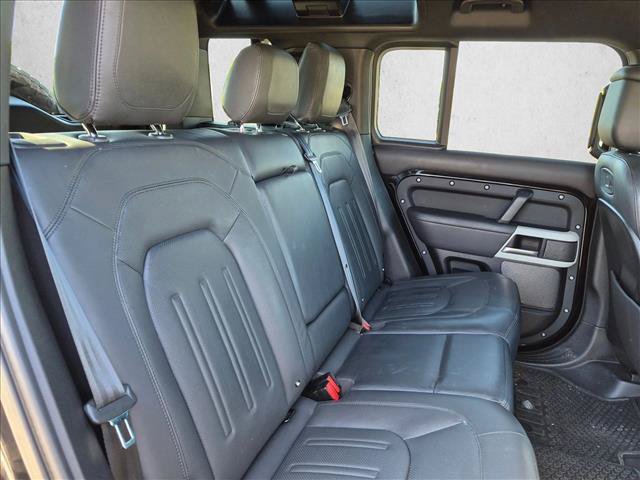 Used 2022 Land Rover Defender 110 XS Edition AWD/4WD image 20