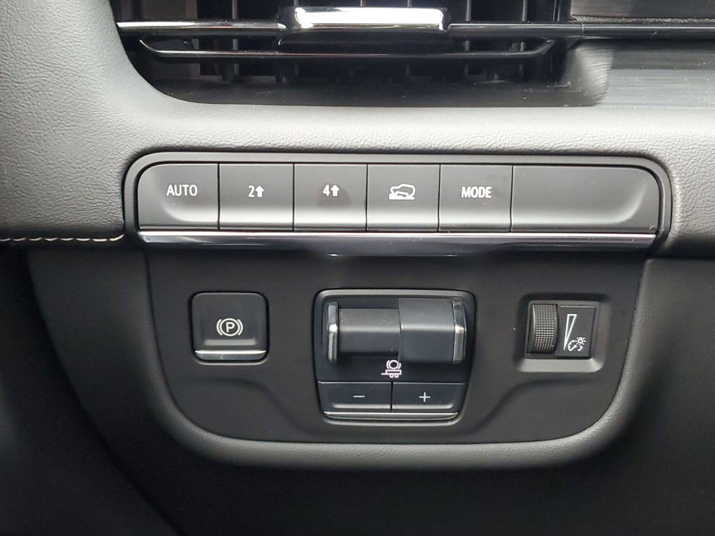 Certified 2024 Cadillac Escalade Sport image 18