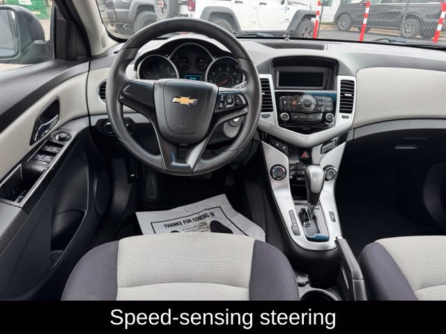 Used 2014 Chevrolet Cruze LS FWD image 20