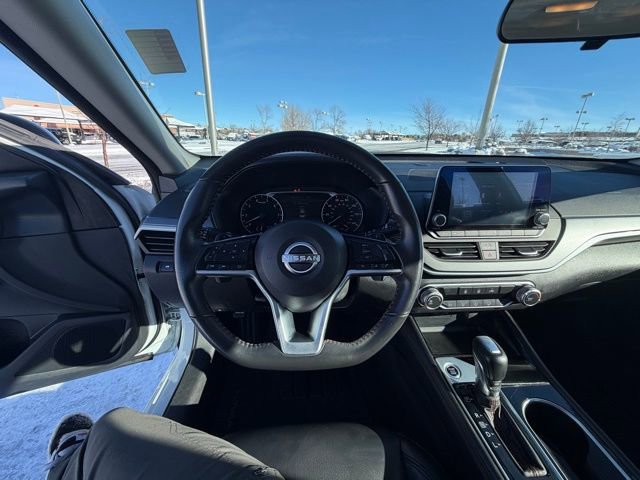 Used 2024 Nissan Altima 2.5 SR image 12