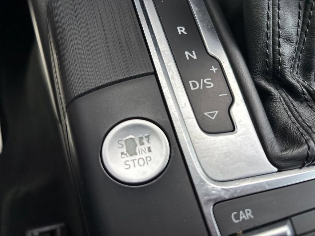 Used 2017 Audi A3 e-tron Premium FWD image 28