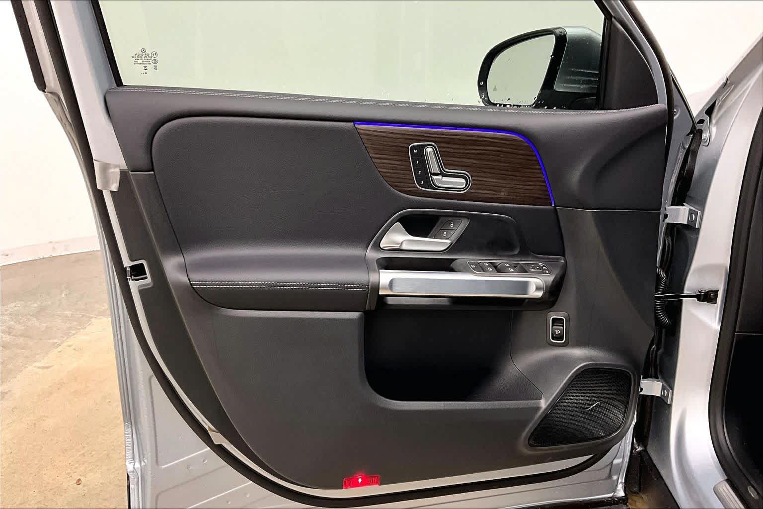 Used 2026 Mercedes-Benz GLB 250 image 10