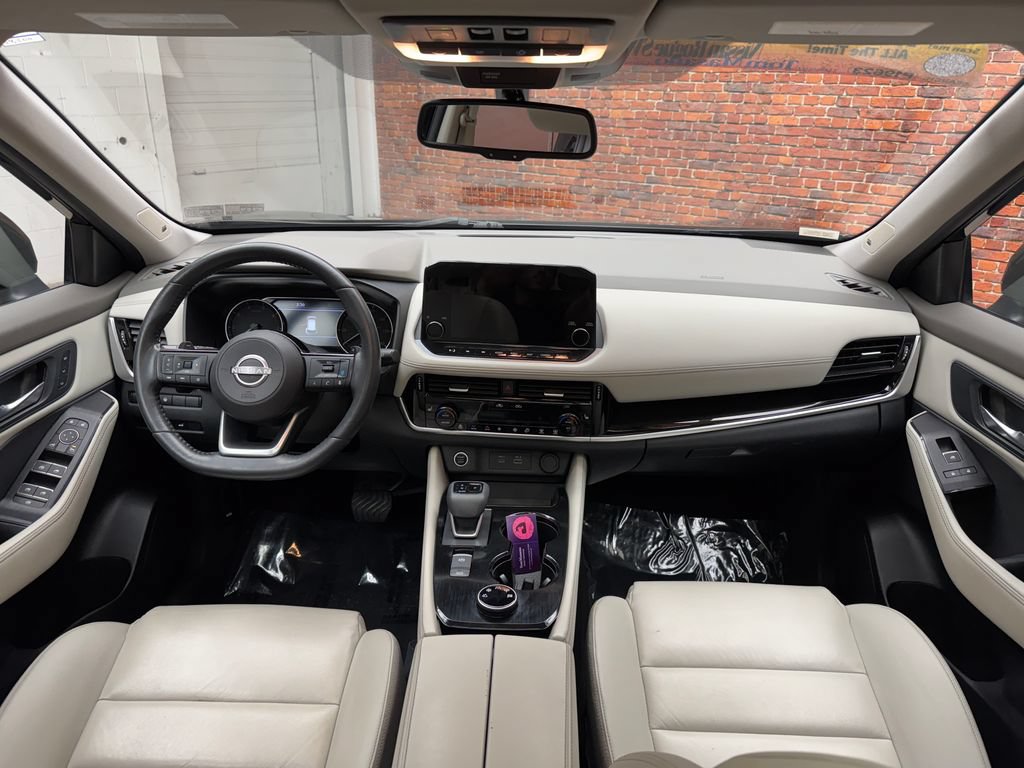 Used 2023 Nissan Rogue SL w/ SL Premium Package AWD/4WD image 13