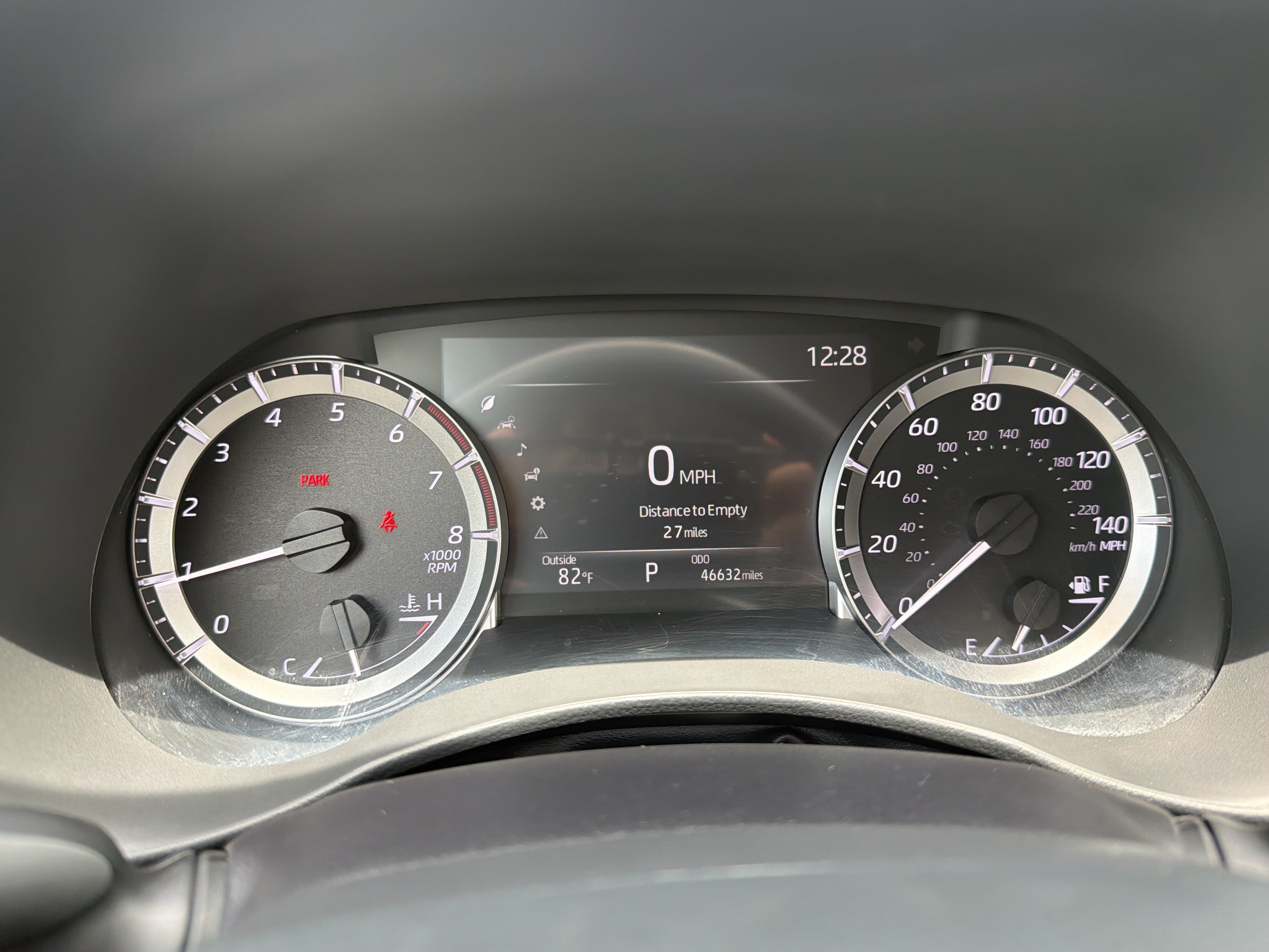 Certified 2025 Toyota Highlander LE FWD image 11