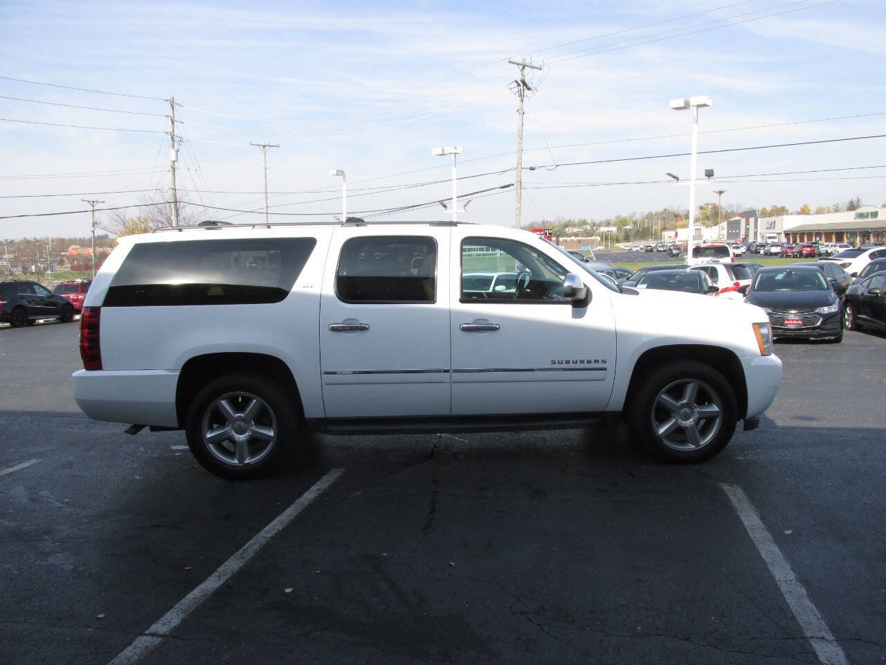 Used 2012 Chevrolet Suburban LTZ AWD/4WD image 4