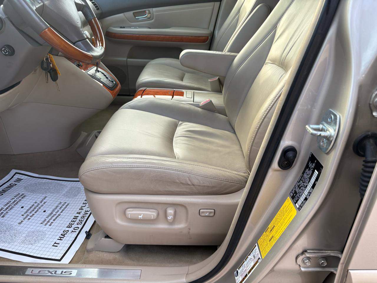 Used 2004 Lexus RX 330 AWD image 14